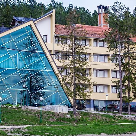 Hotel Borici Сьєниця Екстер'єр фото